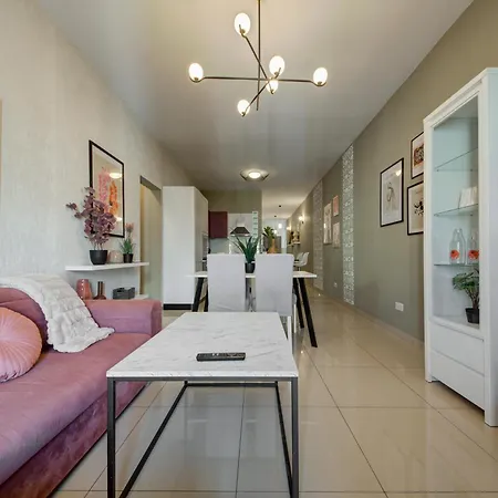 Apartmán Modern 2br With Private Balcony In St Julians By 360 Estates Saint Julian's