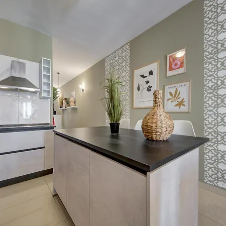 Modern 2br With Private Balcony In St Julians By 360 Estates * Saint Julian's