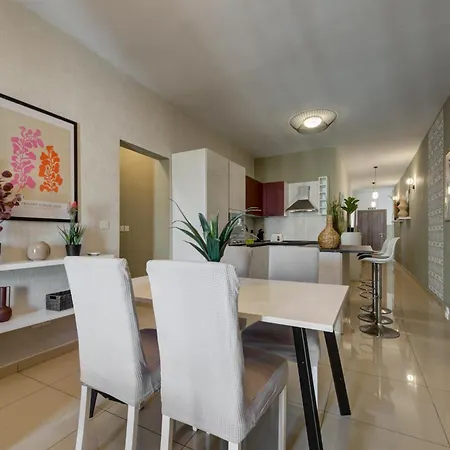 Modern 2br With Private Balcony In St Julians By 360 Estates * Saint Julian's
